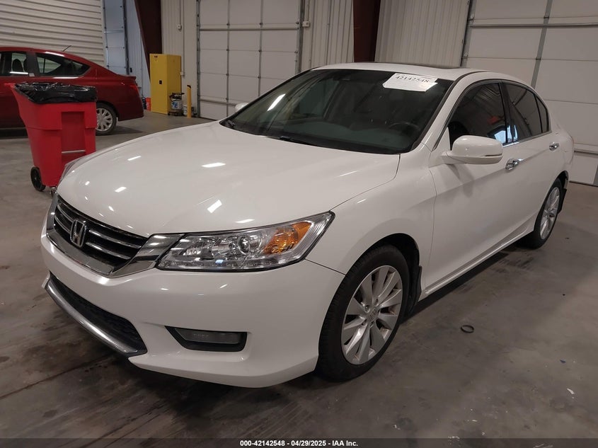 2014 HONDA ACCORD VIN: 1HGCR3F85EA023021