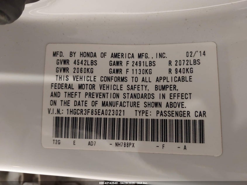 2014 HONDA ACCORD VIN: 1HGCR3F85EA023021