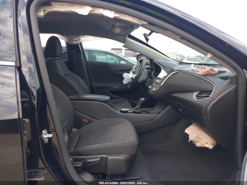 2020 CHEVROLET MALIBU VIN: 1G1ZG5ST3LF143817