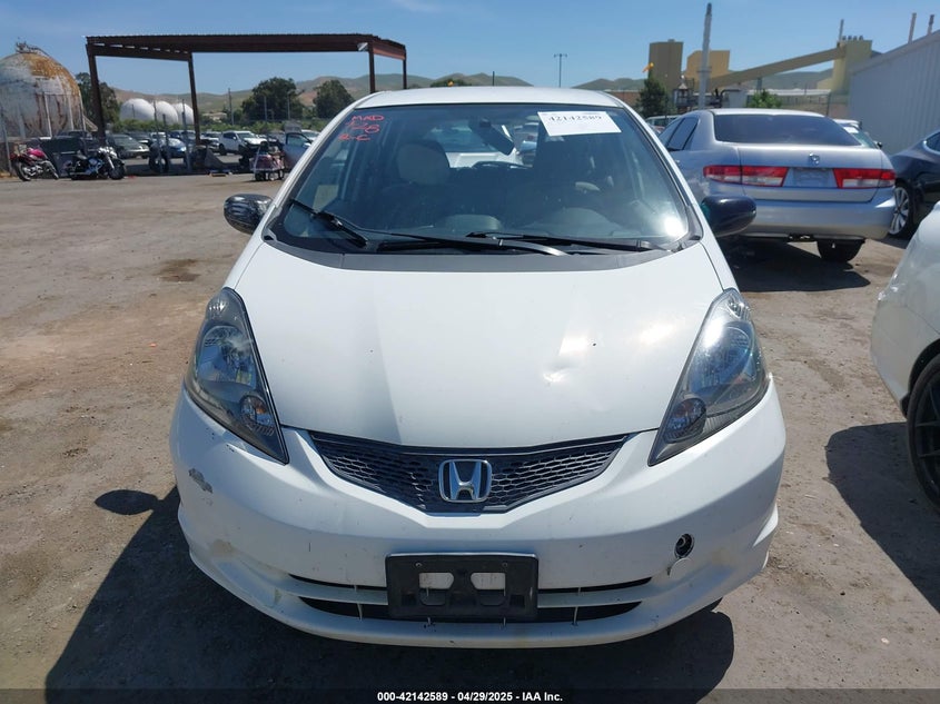 2009 HONDA FIT VIN: JHMGE88239S045275