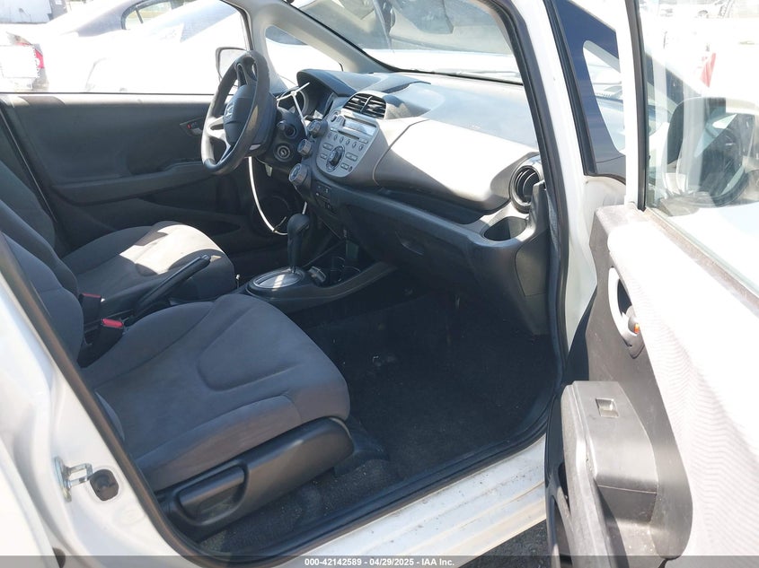 2009 HONDA FIT VIN: JHMGE88239S045275