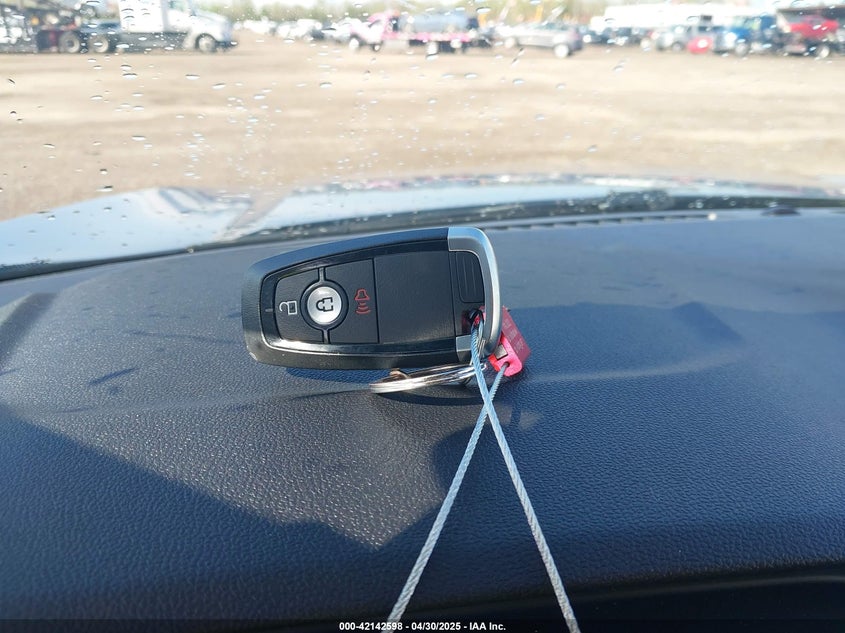 2022 FORD ESCAPE VIN: 1FMCU9G60NUA83702