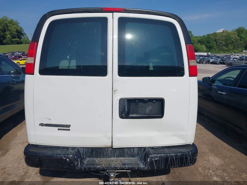 2014 CHEVROLET EXPRESS 2500 VIN: 1GCWGFCG0E1100859