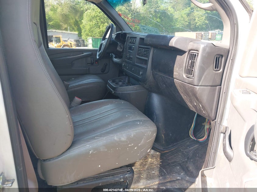 2014 CHEVROLET EXPRESS 2500 VIN: 1GCWGFCG0E1100859