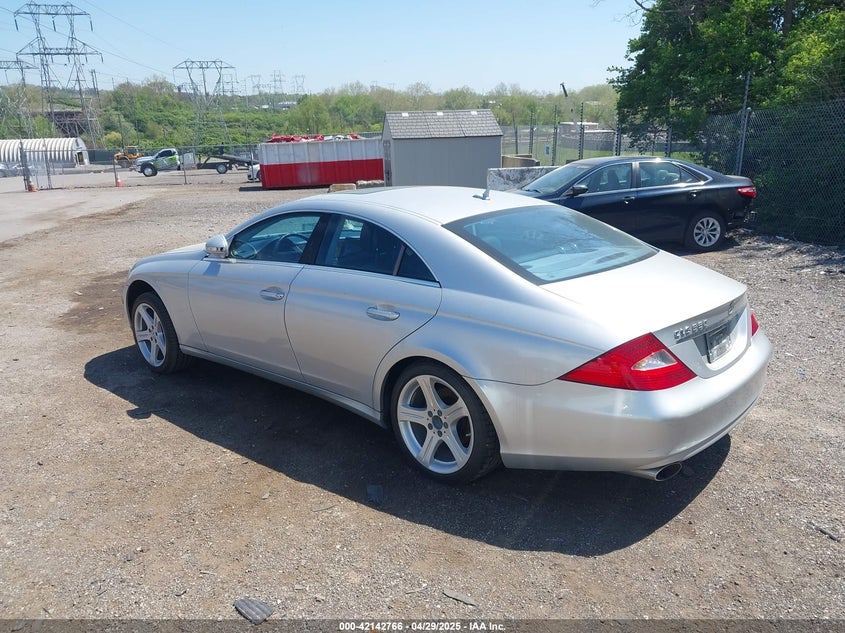 2007 MERCEDES-BENZ CLS 550 VIN: WDDDJ72X07A088530