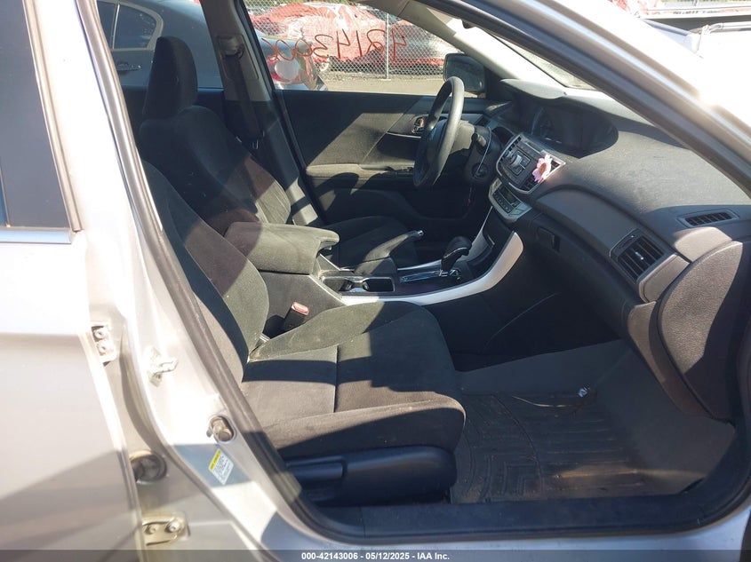 2013 HONDA ACCORD VIN: 1HGCR2F37DA071522