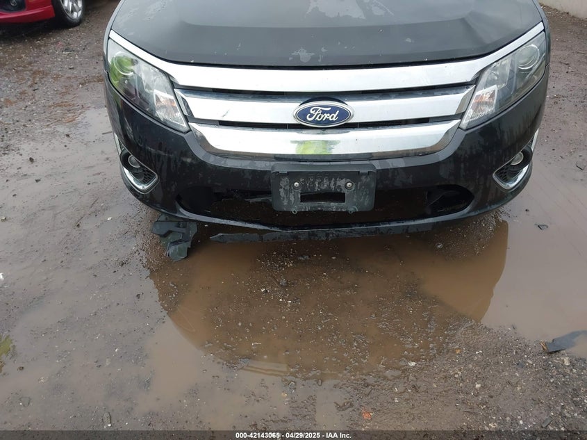 2011 FORD FUSION VIN: 3FAHP0JA2BR209979