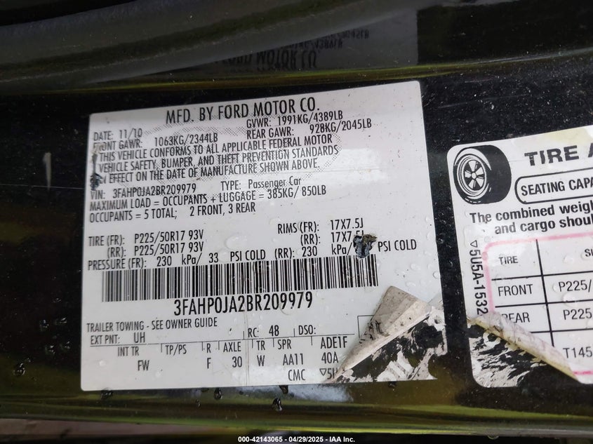 2011 FORD FUSION VIN: 3FAHP0JA2BR209979