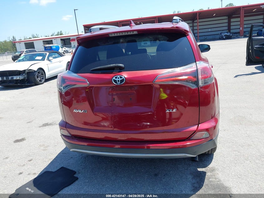 2018 TOYOTA RAV4 XLE - 2T3WFREV1JW416850