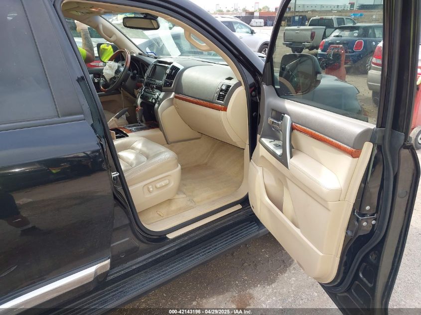 2013 Toyota Land Cruiser - JTMHY7AJ7D4019851