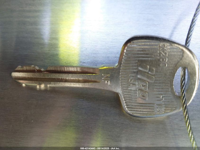 2011 Kia Soul + VIN: KNDJT2A20B7232289 Lot: 42143443