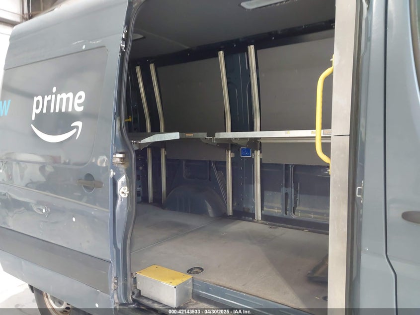 2018 Mercedes-Benz Sprinter 2500 Standard Roof V6 VIN: WD3PE7CD8JP639155 Lot: 42143533