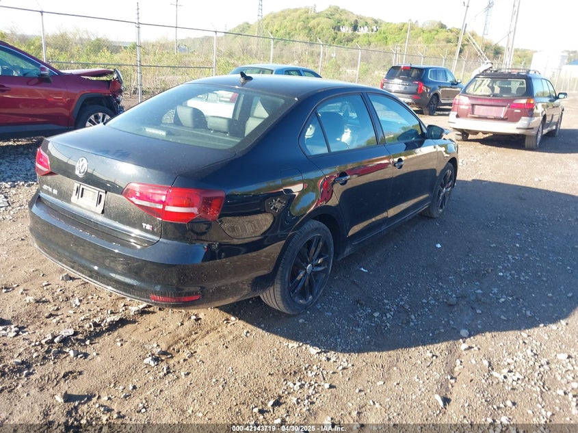 2018 VOLKSWAGEN JETTA VIN: 3VWD17AJ2JM238698