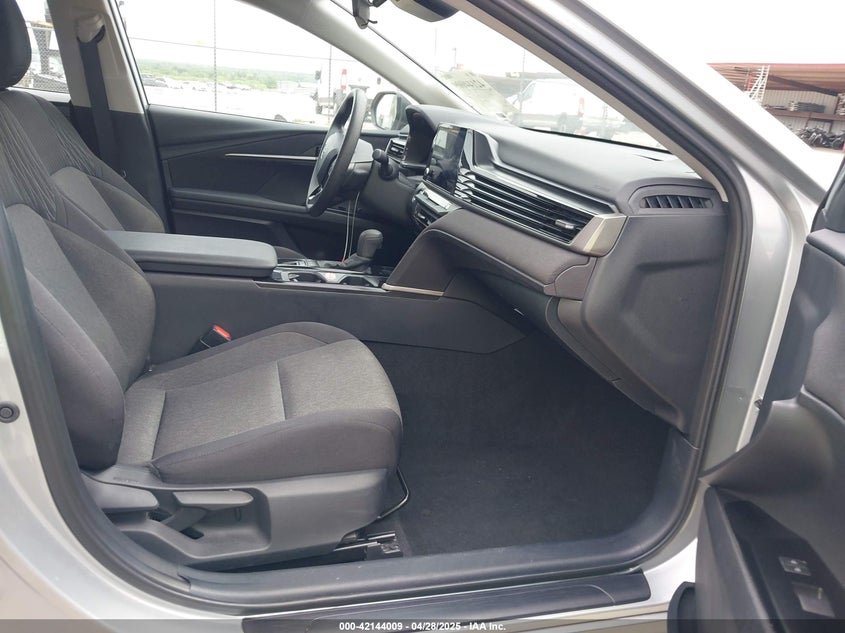 2025 TOYOTA CAMRY VIN: 4T1DAACK5SU000942
