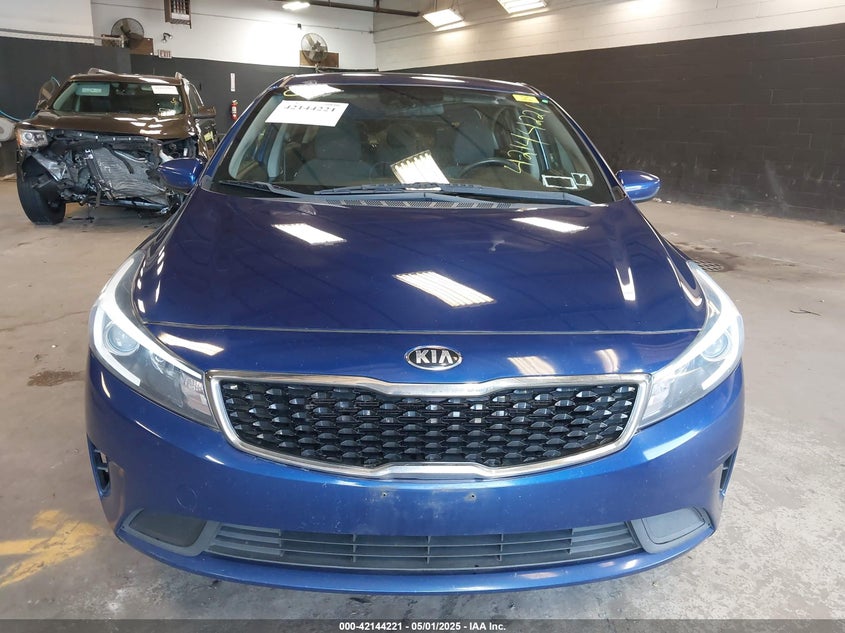 2018 KIA FORTE LX - 3KPFL4A73JE234727