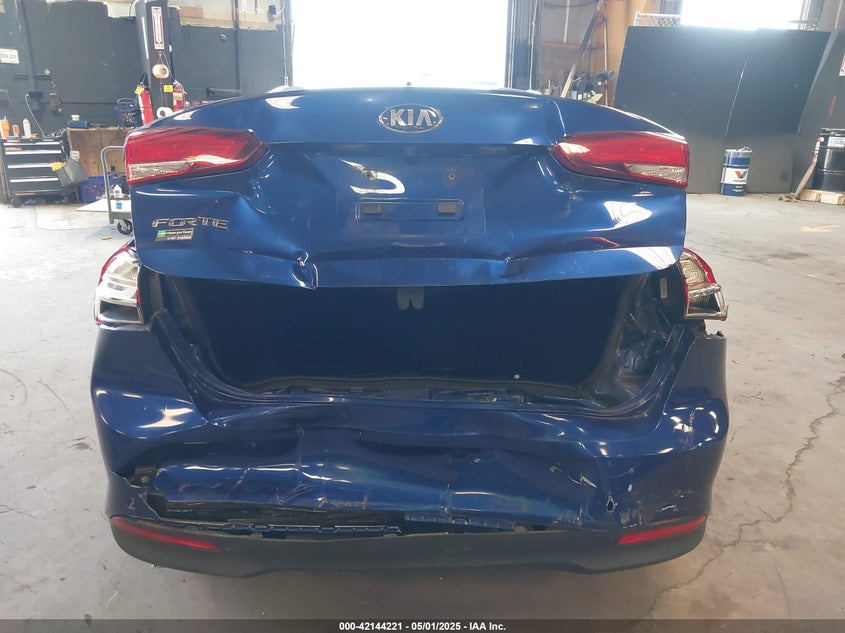 2018 KIA FORTE LX - 3KPFL4A73JE234727