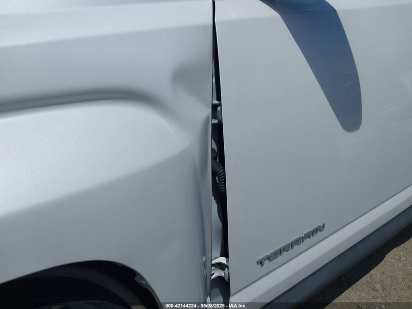 2017 GMC TERRAIN SLE-2 - 2GKFLTEK8H6192711