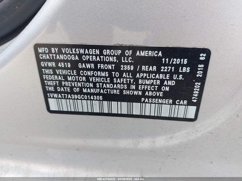 2016 VOLKSWAGEN PASSAT VIN: 1VWAT7A39GC014305