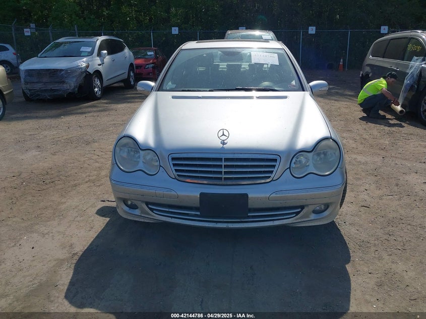 2007 MERCEDES-BENZ C 280 VIN: WDBRF92H57F889820
