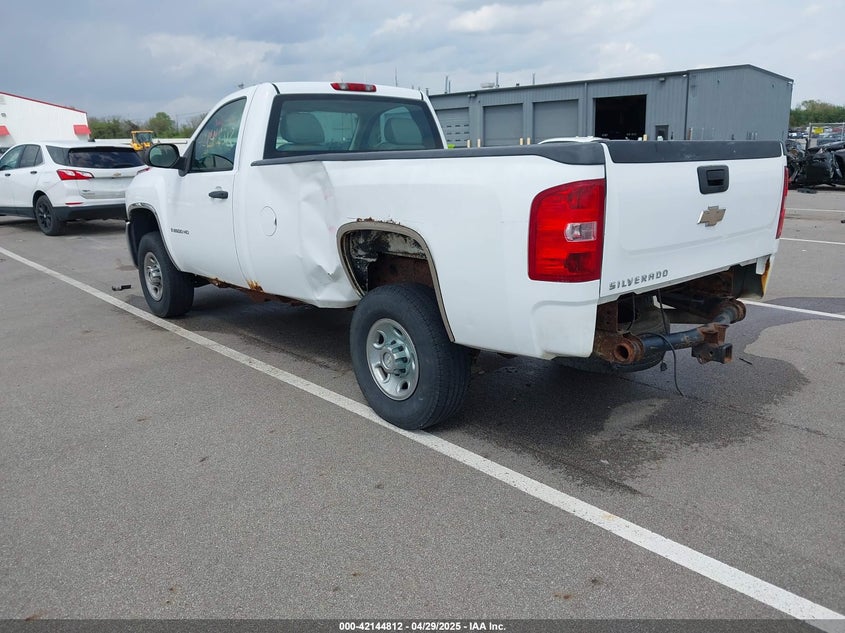 2008 CHEVROLET SILVERADO 2500HD VIN: 1GCHC24K18E160498