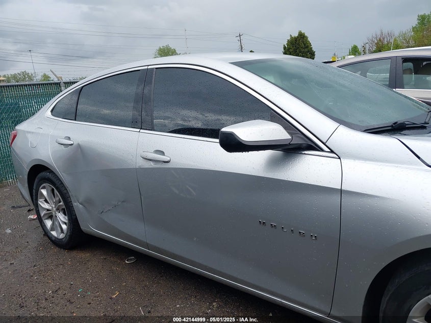2019 CHEVROLET MALIBU VIN: 1G1ZD5ST9KF112126