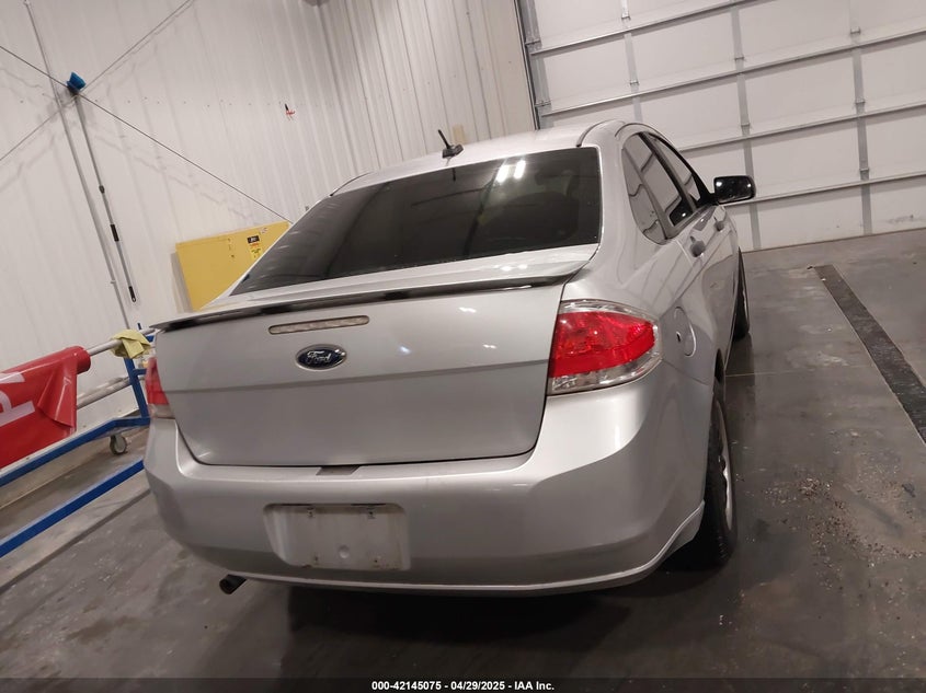 2010 FORD FOCUS VIN: 1FAHP3FNXAW165206