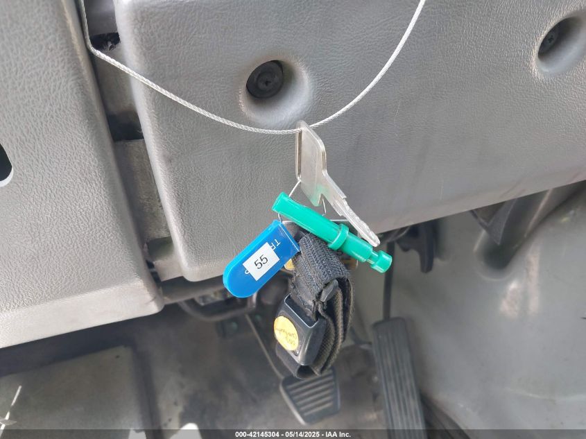 2013 Isuzu Commercial Van VIN: JALB4T170D7W01835 Lot: 42145304