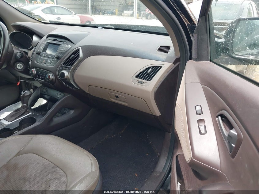 2015 HYUNDAI TUCSON VIN: KM8JU3AG8FU003411