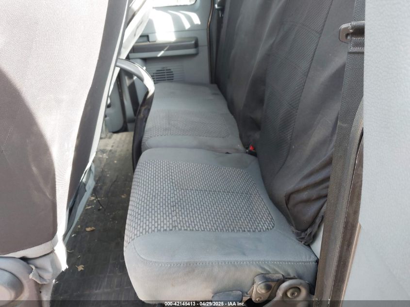 2015 Ford F-350 Chassis Xl VIN: 1FD8X3H68FEC35441 Lot: 42145413