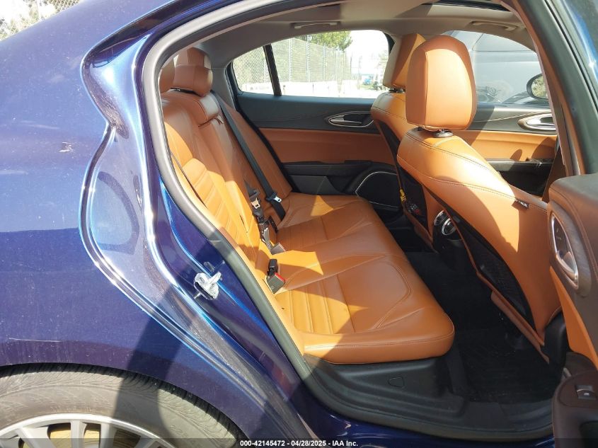 2018 Alfa Romeo Giulia Ti Lusso Awd VIN: ZARFAEEN5J7580384 Lot: 42145472