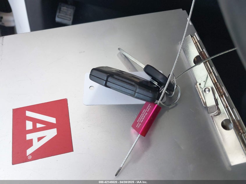 2015 CHEVROLET SUBURBAN 1500 LT - 1GNSCJKC3FR568896