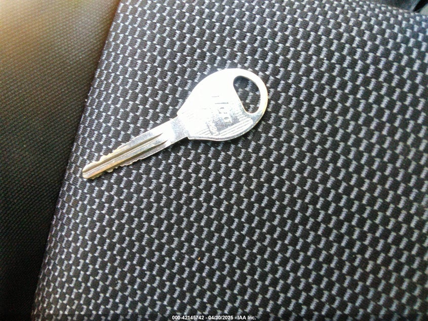 2019 NISSAN VERSA 1.6 SV - 3N1CN7AP9KL870728