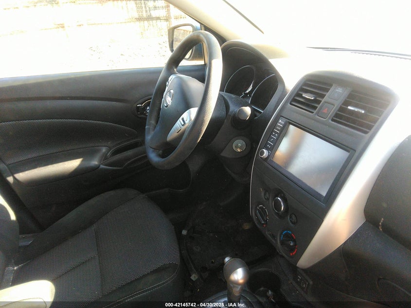 2019 NISSAN VERSA 1.6 SV - 3N1CN7AP9KL870728
