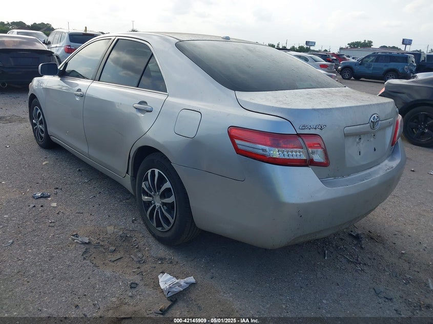 2011 TOYOTA CAMRY VIN: 4T1BF3EK5BU148624