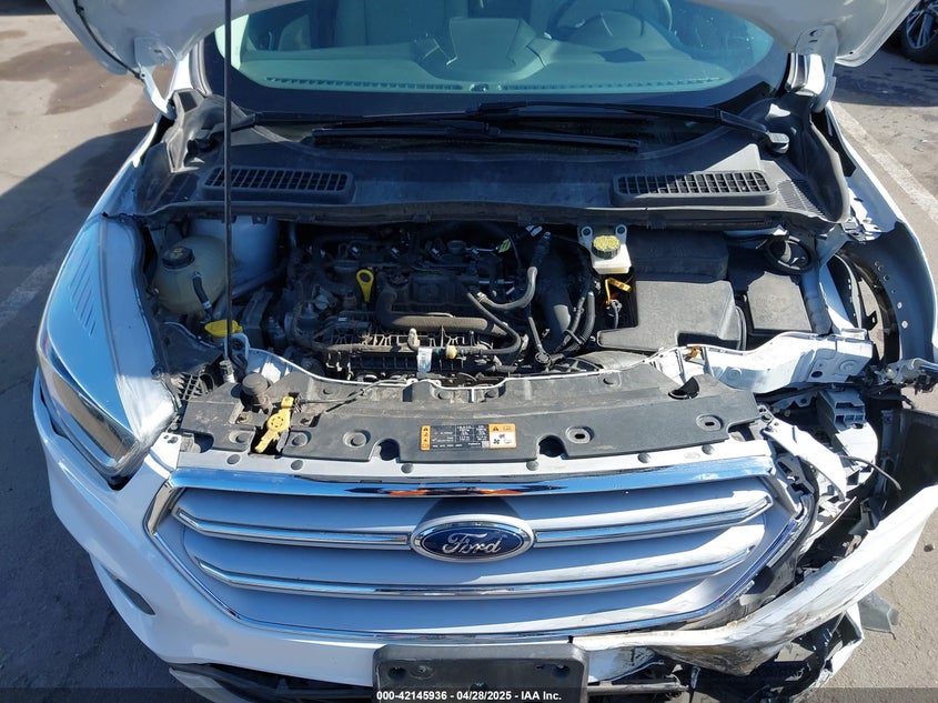 VIN 1FMCU0GD3KUC52164 2019 FORD ESCAPE SE