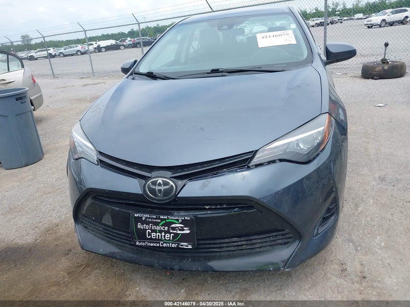VIN 2T1BURHE8JC992526 2018 TOYOTA COROLLA LE