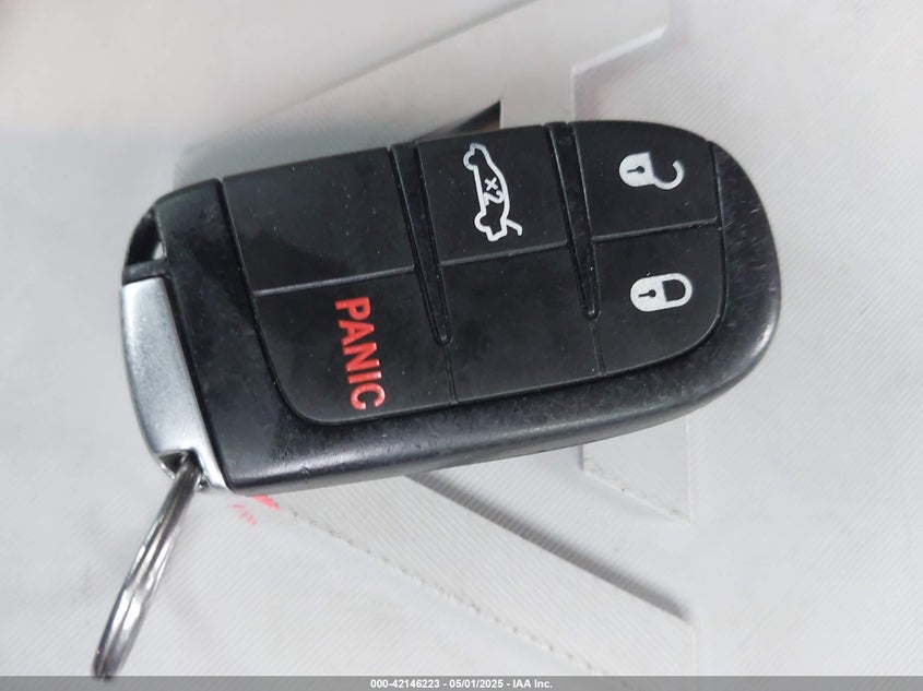 VIN 2C3CDZAG7KH620445 2019 DODGE CHALLENGER SXT