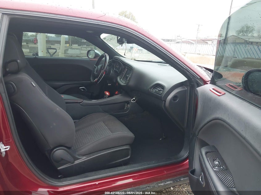 VIN 2C3CDZAG7KH620445 2019 DODGE CHALLENGER SXT