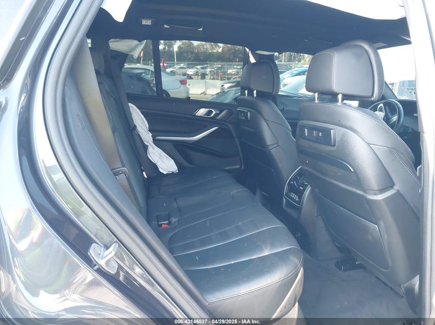 2021 BMW X5 auction photo 8