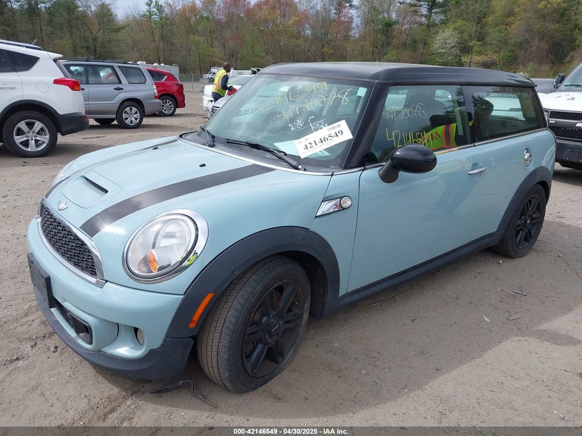 2013 MINI CLUBMAN VIN: WMWZG3C53DTY32915
