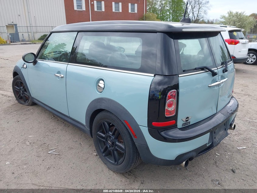 2013 MINI CLUBMAN VIN: WMWZG3C53DTY32915