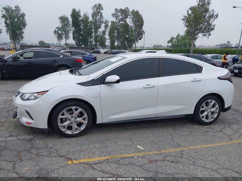 2017 CHEVROLET VOLT VIN: 1G1RD6S54HU154201