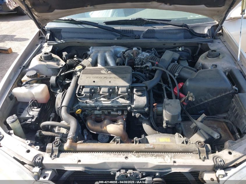 2000 Toyota Camry Le V6 VIN: JT2BF28K1Y0237397 Lot: 42146858