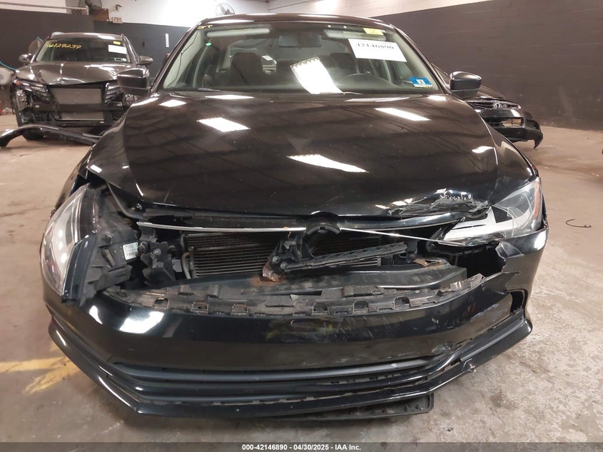 2016 VOLKSWAGEN JETTA SE - 3VWD67AJ9GM380069
