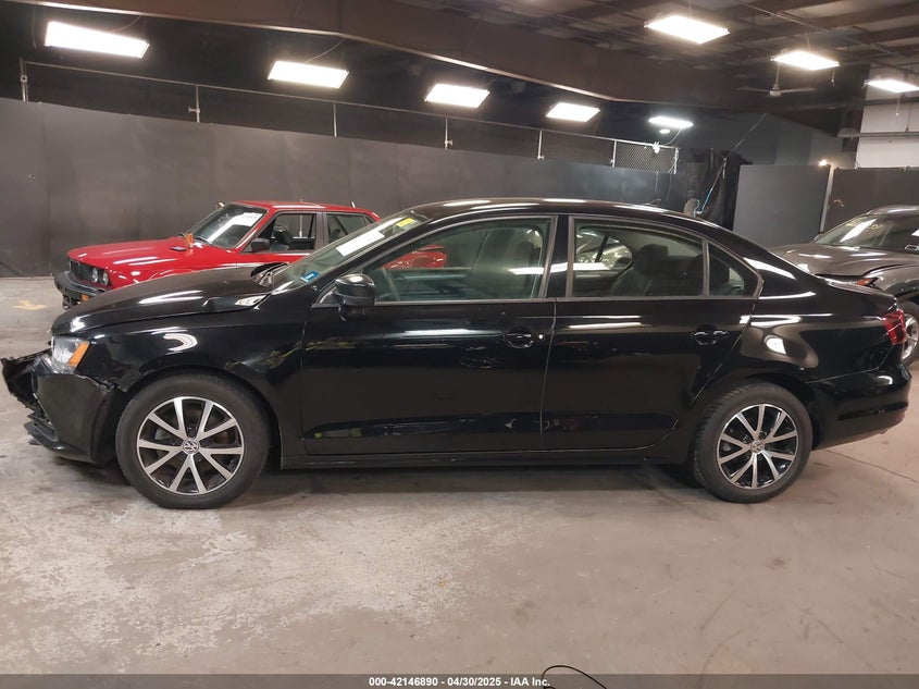 2016 VOLKSWAGEN JETTA SE - 3VWD67AJ9GM380069