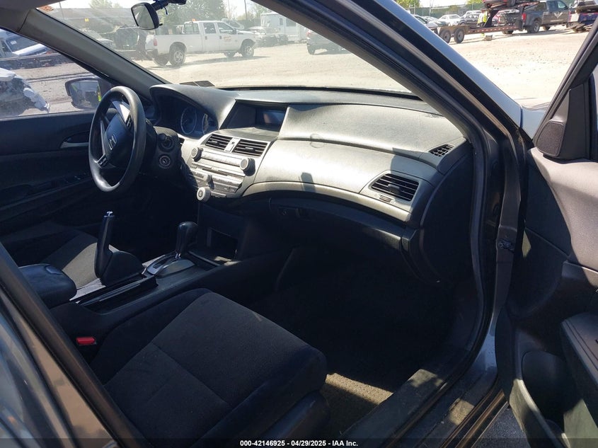 2008 HONDA ACCORD VIN: 1HGCP26488A093288