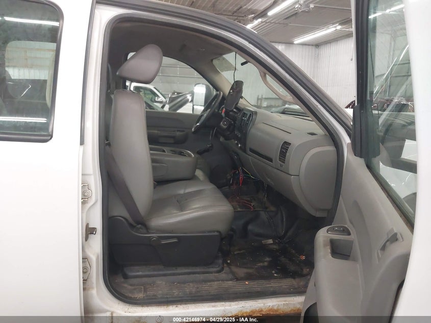 2009 CHEVROLET SILVERADO VIN: 1GCHK43K39F121780
