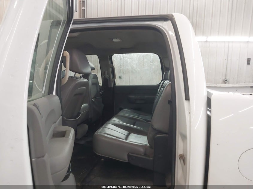 2009 CHEVROLET SILVERADO VIN: 1GCHK43K39F121780
