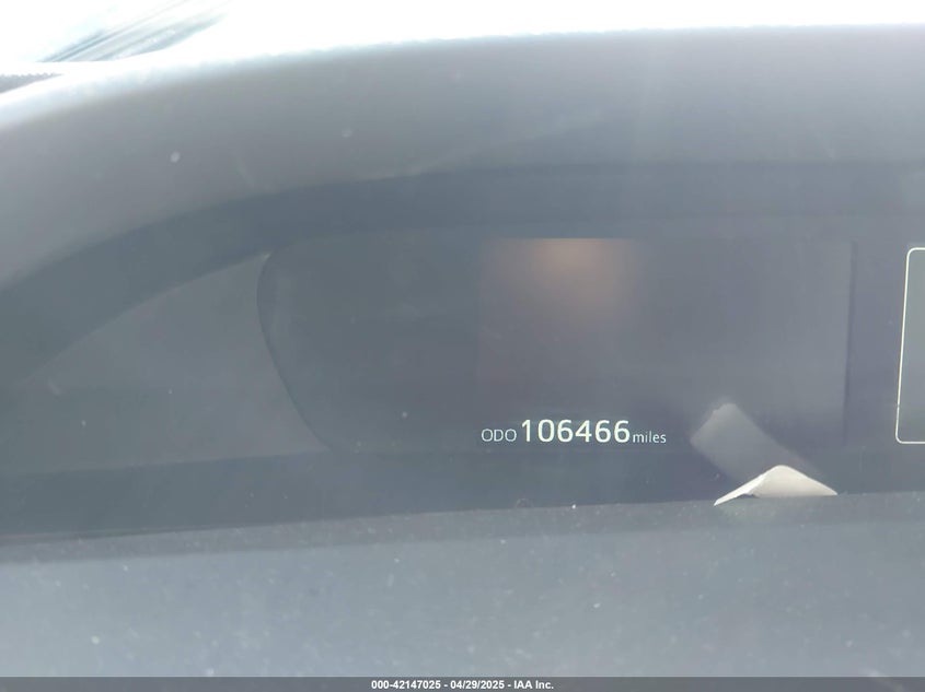 2021 TOYOTA PRIUS VIN: JTDKAMFUXM3144991