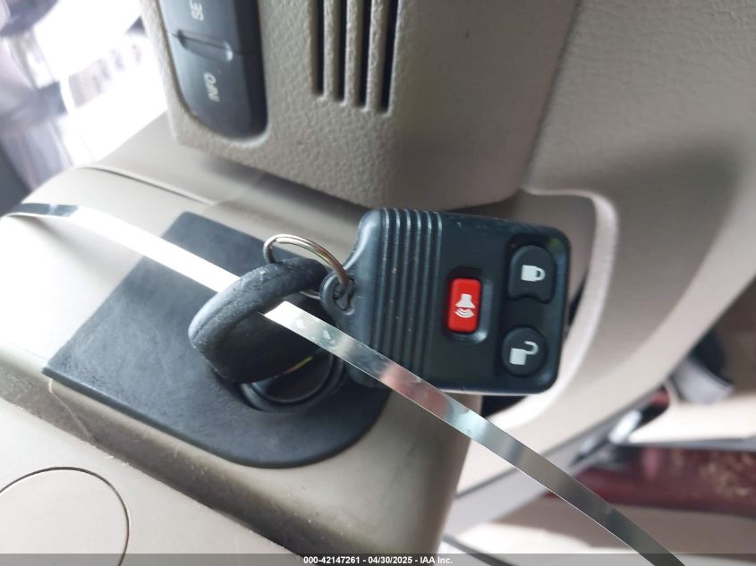 2005 Ford F-150 Lariat/Xlt VIN: 1FTPW12525KD69823 Lot: 42176042